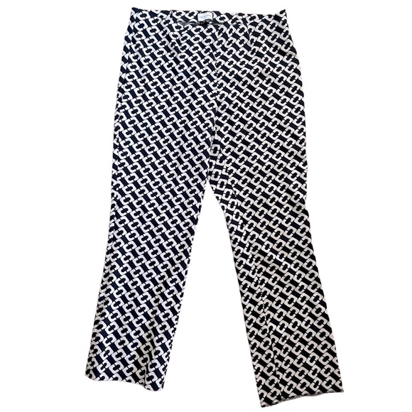 Seductive Pants- European Luxury Brand! - Picture 2 of 7